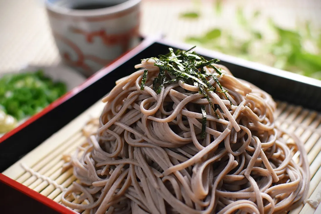 ざるに盛られた蕎麦